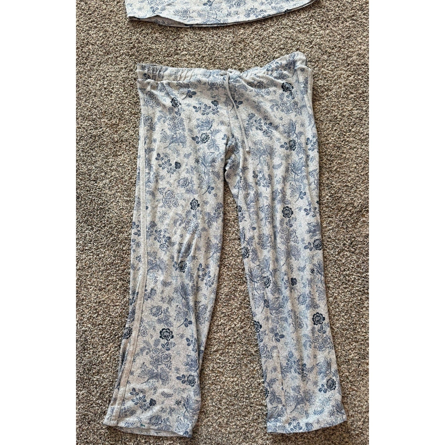 Lucky Brand Women's Sz Large Printed Pajama Set Gray